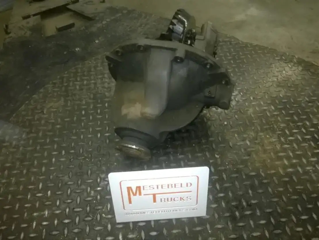 Mercedes-Benz Differentieel HL2/3DC -5.6 - Tagatelg - Veoauto: pilt 1 Mercedes-Benz Differentieel HL2/3DC -5.6 - Tagatelg - Veoauto: pilt 1