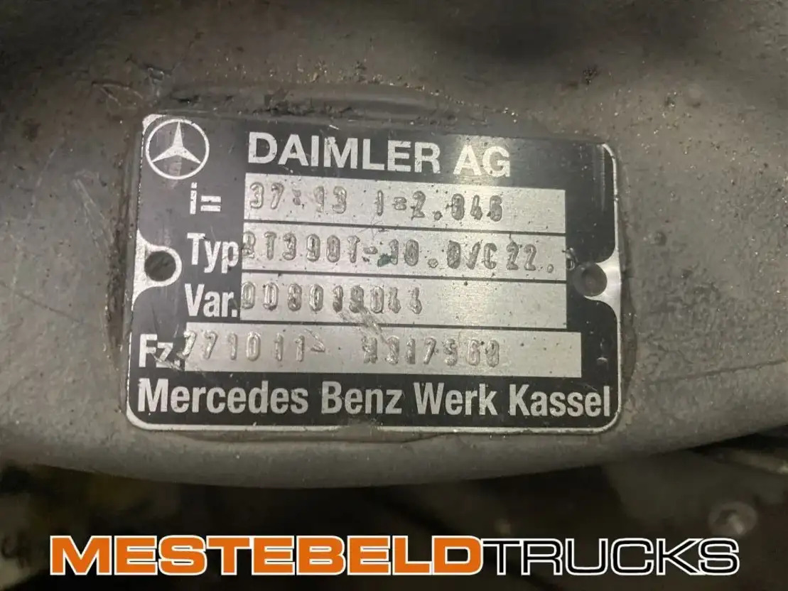 Mercedes-Benz Differentieel RT 390 T - Tagatelg - Veoauto: pilt 1 Mercedes-Benz Differentieel RT 390 T - Tagatelg - Veoauto: pilt 1