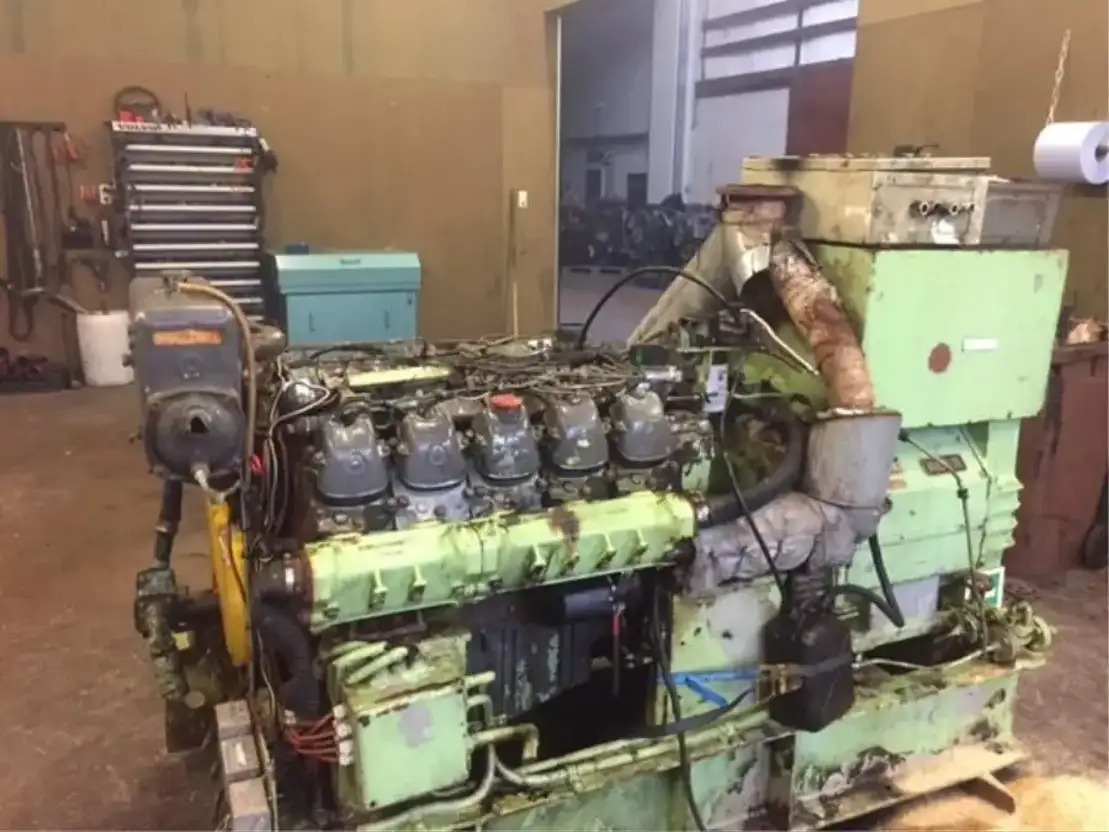 Mercedes-Benz Generator 200 KVA - Generaatorikomplekt: pilt 2 Mercedes-Benz Generator 200 KVA - Generaatorikomplekt: pilt 2