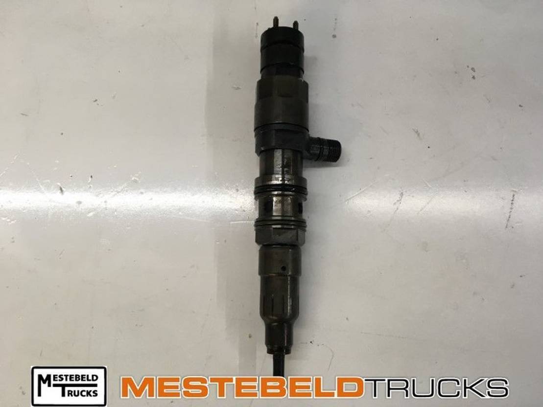 Mercedes Benz Injector - Kütusesüsteem - Tarbesõiduk: pilt 1 Mercedes Benz Injector - Kütusesüsteem - Tarbesõiduk: pilt 1