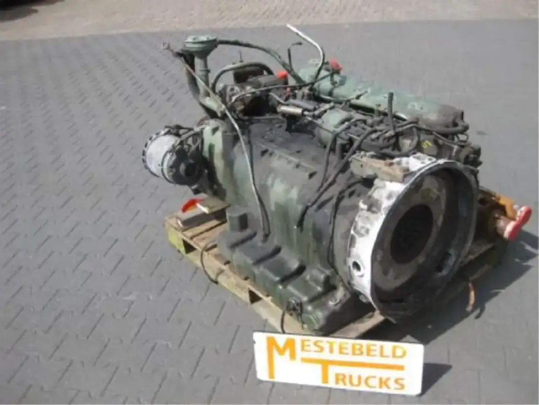 Mercedes-Benz Motor OM 447 HII - Mootor - Veoauto: pilt 1 Mercedes-Benz Motor OM 447 HII - Mootor - Veoauto: pilt 1