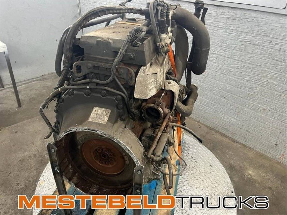 Mercedes-Benz Motor OM 904 LA IV/2-00 - Mootor - Veoauto: pilt 2 Mercedes-Benz Motor OM 904 LA IV/2-00 - Mootor - Veoauto: pilt 2