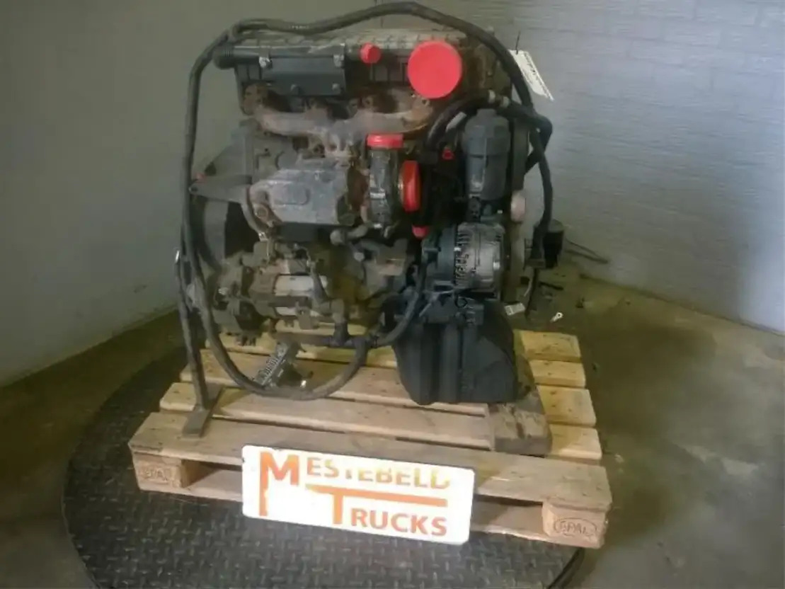 Mercedes-Benz Motor OM 924 LA - Mootor - Veoauto: pilt 2 Mercedes-Benz Motor OM 924 LA - Mootor - Veoauto: pilt 2