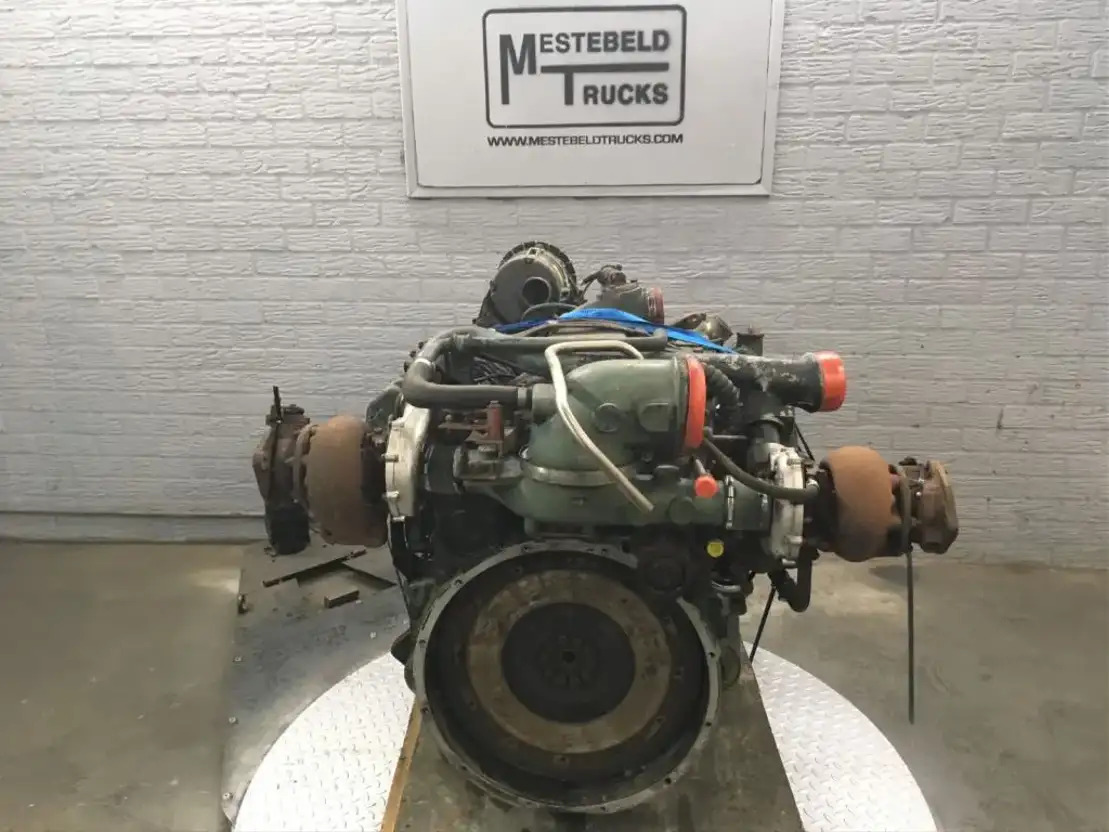 Mercedes-Benz Motor OM402 LA I/3 - Mootor - Veoauto: pilt 3 Mercedes-Benz Motor OM402 LA I/3 - Mootor - Veoauto: pilt 3