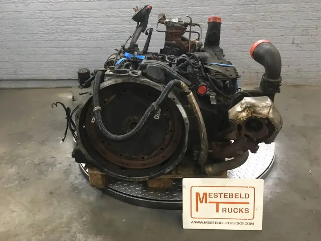 Mercedes-Benz Motor OM447 HLA III/4 - Mootor - Veoauto: pilt 2 Mercedes-Benz Motor OM447 HLA III/4 - Mootor - Veoauto: pilt 2