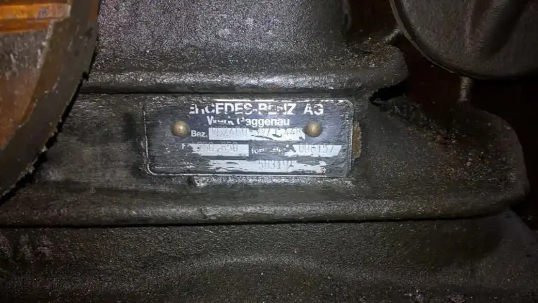 Mercedes-Benz Tussenbak VG 2400 - Käigukast ja varuosad - Veoauto: pilt 3 Mercedes-Benz Tussenbak VG 2400 - Käigukast ja varuosad - Veoauto: pilt 3