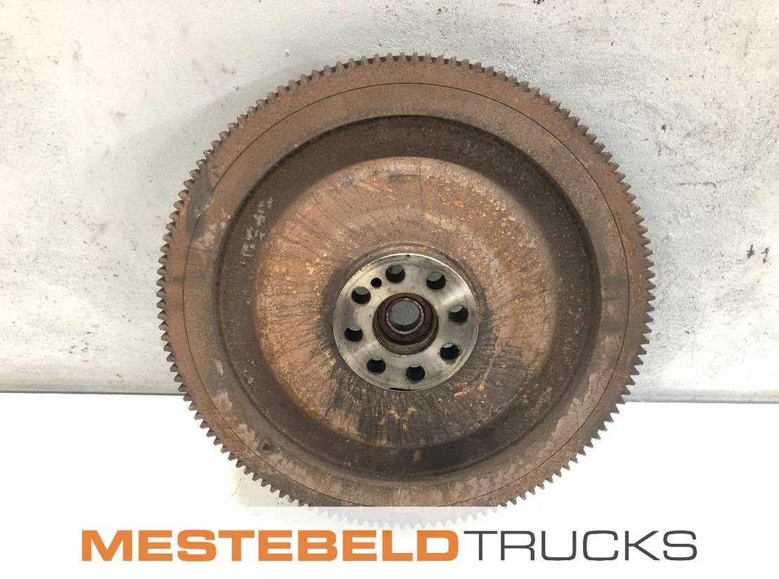 Mercedes-Benz Vliegwiel OM 904 LA - Mootor ja varuosad - Veoauto: pilt 1 Mercedes-Benz Vliegwiel OM 904 LA - Mootor ja varuosad - Veoauto: pilt 1