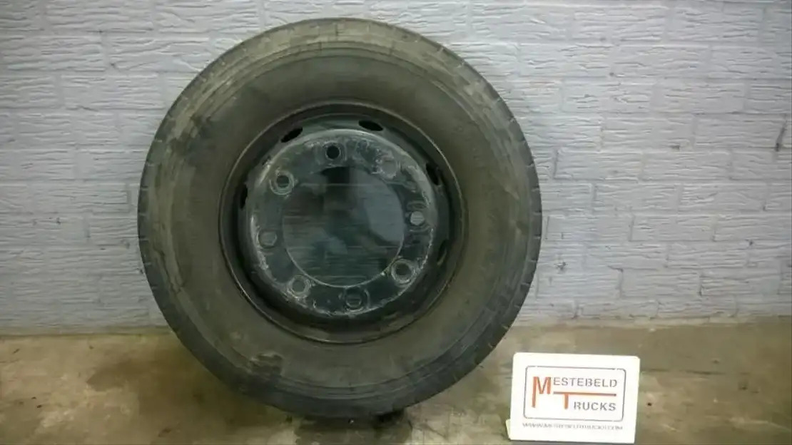 Michelin Band met velg - Rehv - Veoauto: pilt 1 Michelin Band met velg - Rehv - Veoauto: pilt 1