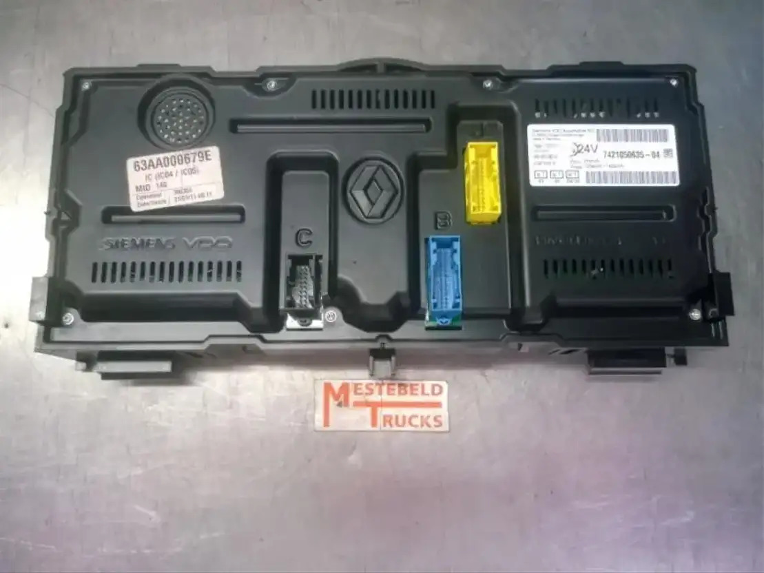 Renault D ashboard Midlum - Elektrisüsteem - Veoauto: pilt 2 Renault D ashboard Midlum - Elektrisüsteem - Veoauto: pilt 2