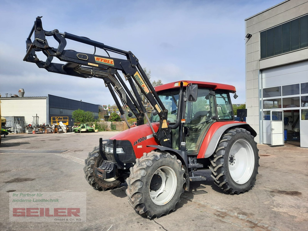 Case IH JX 100 U - Traktor: pilt 2 Case IH JX 100 U - Traktor: pilt 2