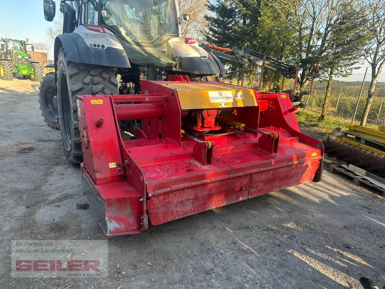 CrushingTech CRD-220-T Steinbrecher - Hooldusniiduk: pilt 1 CrushingTech CRD-220-T Steinbrecher - Hooldusniiduk: pilt 1