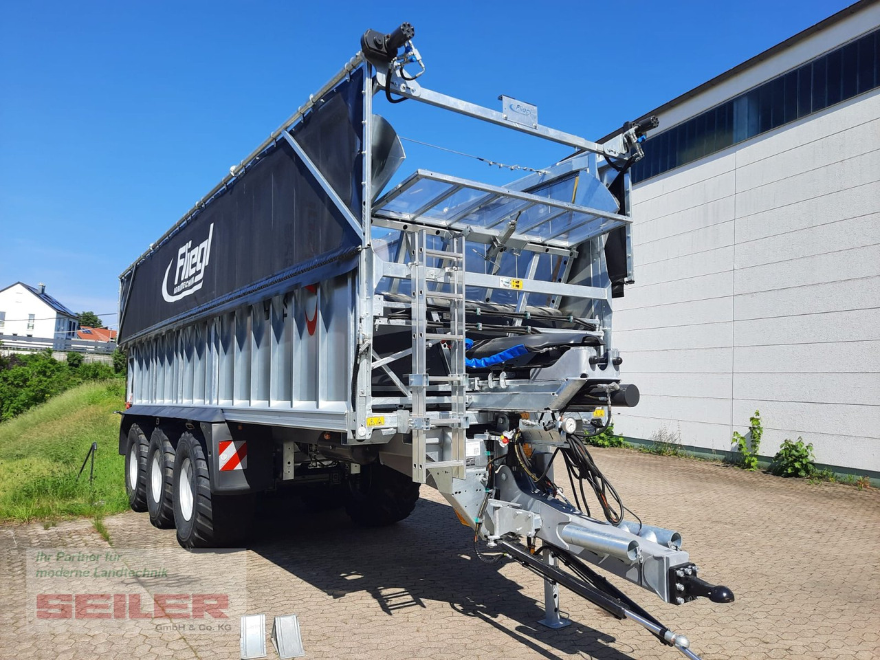 Fliegl ASW 391 TAURUS FOX 50m³ ZWL + Top Lift Light - Iselaadiv vanker: pilt 3 Fliegl ASW 391 TAURUS FOX 50m³ ZWL + Top Lift Light - Iselaadiv vanker: pilt 3