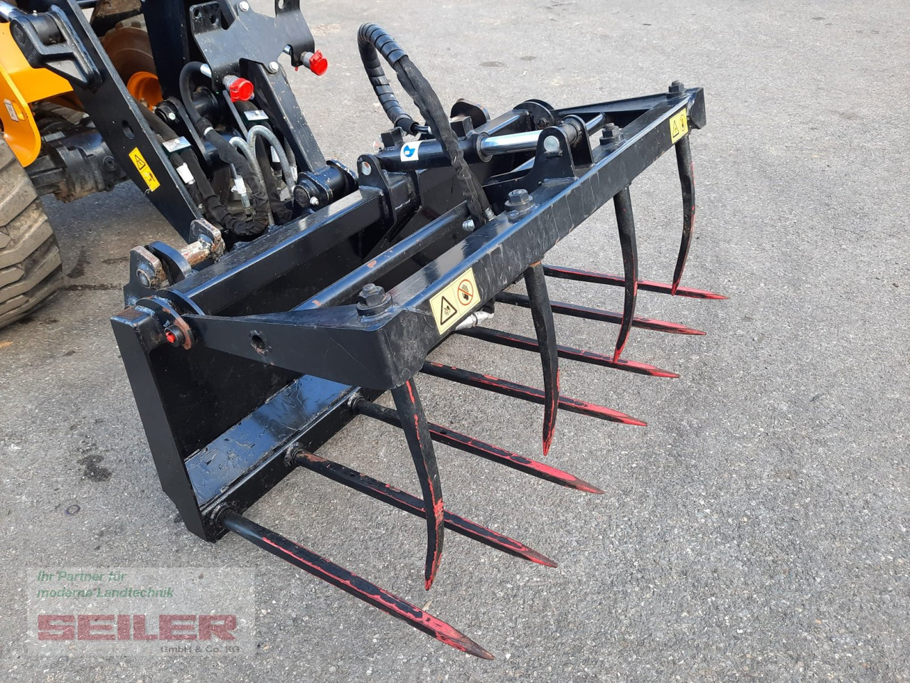 JCB Krokodilgebiss 1400 mm - Siloseadmed: pilt 1 JCB Krokodilgebiss 1400 mm - Siloseadmed: pilt 1