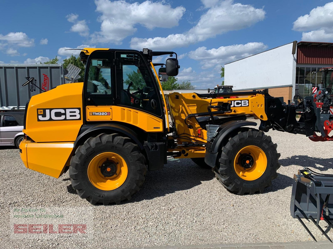 JCB TM 320 S Agri - Teleskooprataslaadur: pilt 3 JCB TM 320 S Agri - Teleskooprataslaadur: pilt 3