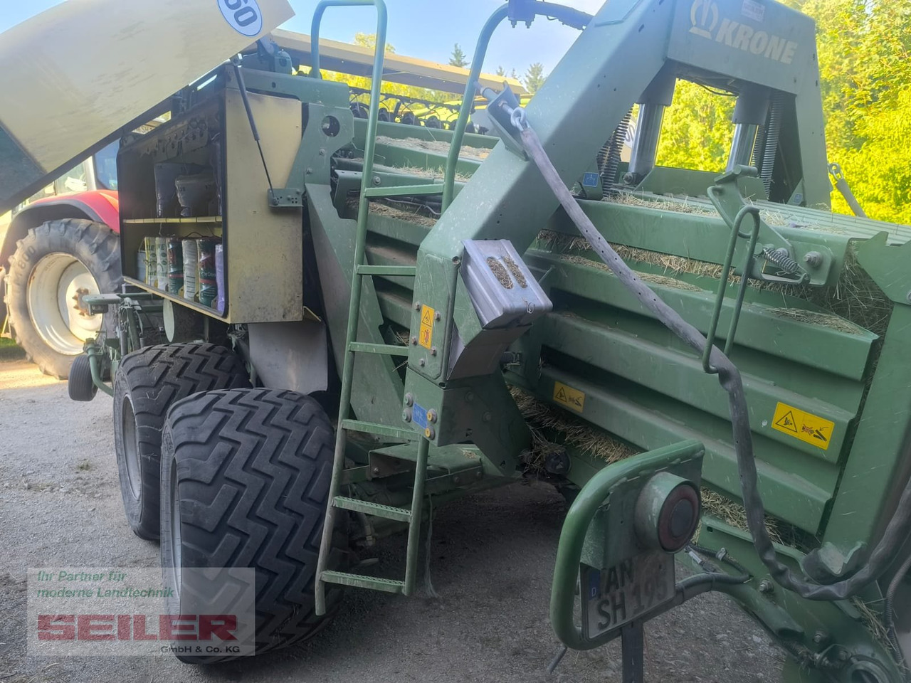 Krone Big Pack 1270 XC - Heinapress, kandiline: pilt 4 Krone Big Pack 1270 XC - Heinapress, kandiline: pilt 4
