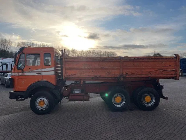Mercedes-Benz AK 2635 6x4 V8 - Kallurauto: pilt 3 Mercedes-Benz AK 2635 6x4 V8 - Kallurauto: pilt 3