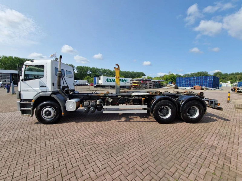 Mercedes-Benz Atego 2628 6x4 Euro 3 Manual Gear full steel suspension - Konkstõstukiga veoauto: pilt 5 Mercedes-Benz Atego 2628 6x4 Euro 3 Manual Gear full steel suspension - Konkstõstukiga veoauto: pilt 5