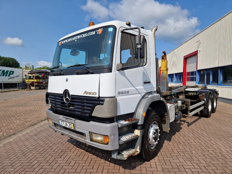 Mercedes-Benz Atego 2628 6x4, Manual gear, full steel suspension - Kabiinišassiiga veoauto: pilt 2 Mercedes-Benz Atego 2628 6x4, Manual gear, full steel suspension - Kabiinišassiiga veoauto: pilt 2