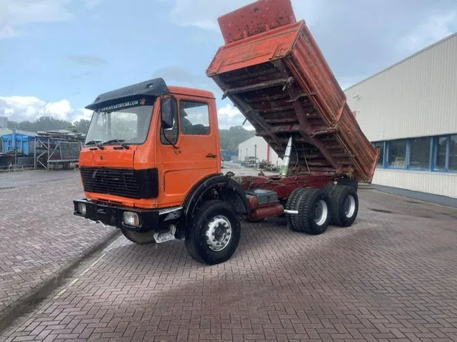 Mercedes-Benz SK 2635 V8 6X4 KIPPER FULL STEEL - Kallurauto: pilt 2 Mercedes-Benz SK 2635 V8 6X4 KIPPER FULL STEEL - Kallurauto: pilt 2