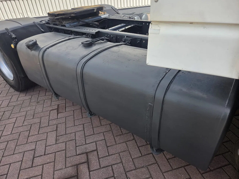 DAF XF 95.430 Manual gear Euro 3 - Sadulveok: pilt 3 DAF XF 95.430 Manual gear Euro 3 - Sadulveok: pilt 3