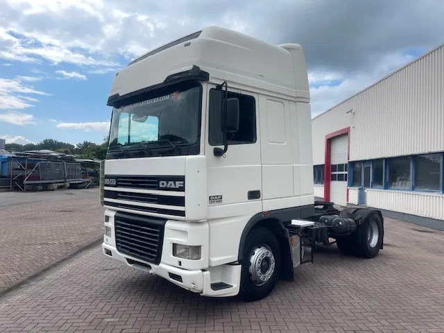 DAF XF 95.480 Euro 2 Manual-gear - Sadulveok: pilt 3 DAF XF 95.480 Euro 2 Manual-gear - Sadulveok: pilt 3
