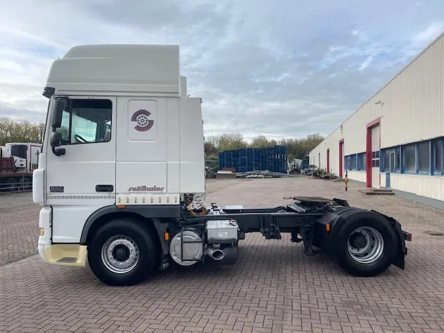 DAF XF 95.480 Manual gear - Sadulveok: pilt 4 DAF XF 95.480 Manual gear - Sadulveok: pilt 4