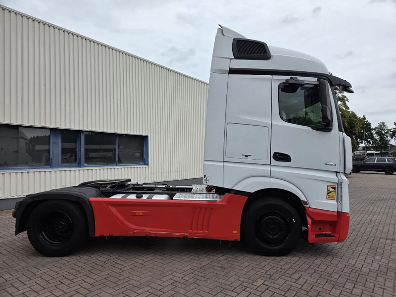 Mercedes-Benz Actros 1845 Retarder, 2 tanks, Automatic, 2 beds - Sadulveok: pilt 2 Mercedes-Benz Actros 1845 Retarder, 2 tanks, Automatic, 2 beds - Sadulveok: pilt 2