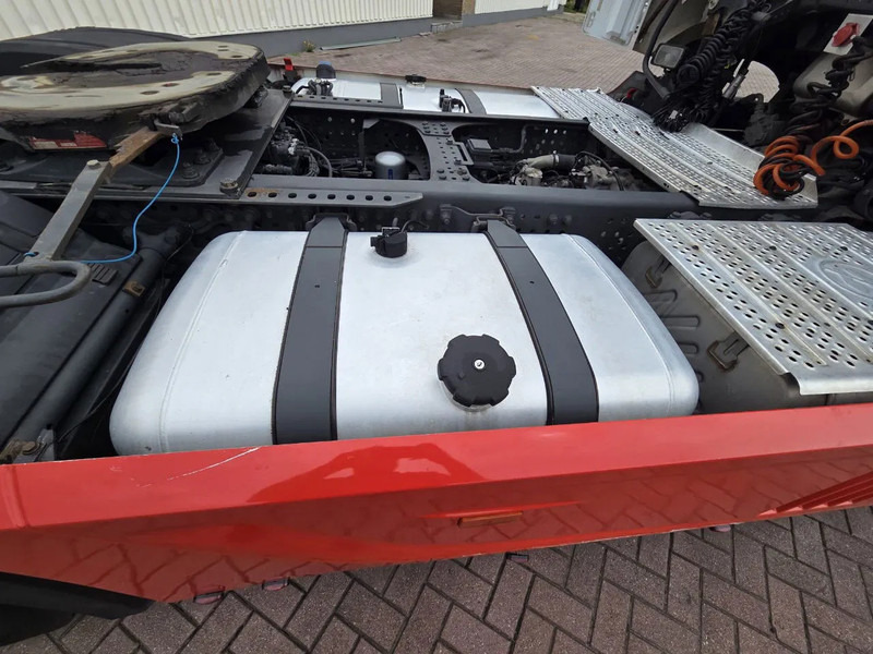 Mercedes-Benz Actros 1845 Retarder 2x tanks Automatic - Sadulveok: pilt 3 Mercedes-Benz Actros 1845 Retarder 2x tanks Automatic - Sadulveok: pilt 3