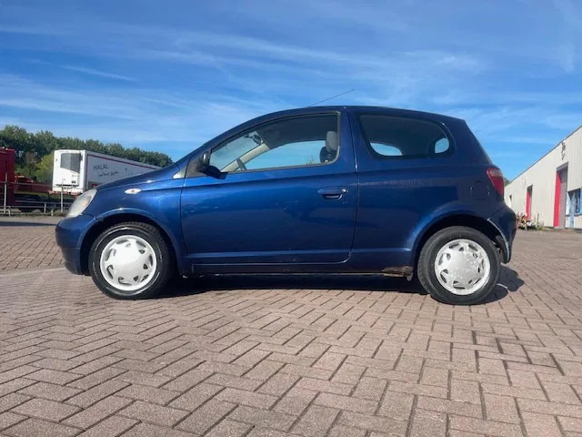 Toyota Yaris 1.3 3DRS - Luukpära: pilt 4 Toyota Yaris 1.3 3DRS - Luukpära: pilt 4