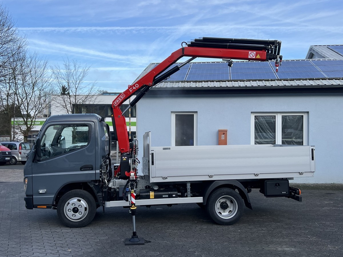 FUSO 6S15 Pritsche 3.0m Kran 4xhydr. Funk! - Madelauto: pilt 3 FUSO 6S15 Pritsche 3.0m Kran 4xhydr. Funk! - Madelauto: pilt 3