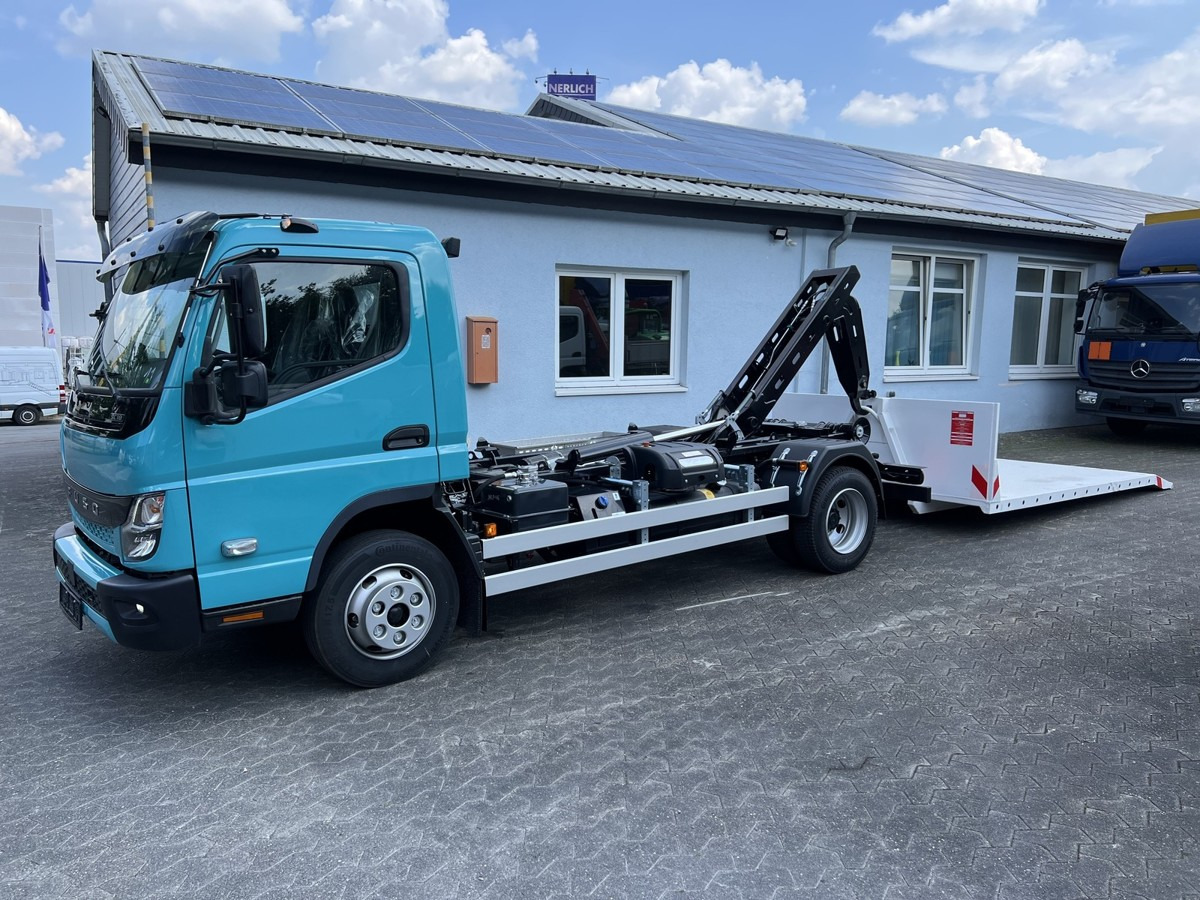 FUSO Canter FUSO 9C18 Duonic City Abrollkipper Color - Konkstõstukiga veoauto, Kraanaga veoauto: pilt 1 FUSO Canter FUSO 9C18 Duonic City Abrollkipper Color - Konkstõstukiga veoauto, Kraanaga veoauto: pilt 1