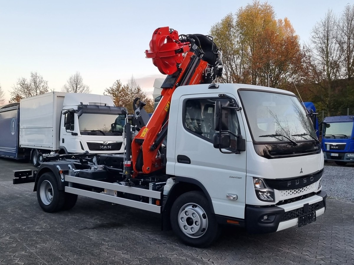 FUSO FUSO 9C18 City Abrollkipper + Z-Kran Recycling - Konkstõstukiga veoauto, Kraanaga veoauto: pilt 4 FUSO FUSO 9C18 City Abrollkipper + Z-Kran Recycling - Konkstõstukiga veoauto, Kraanaga veoauto: pilt 4