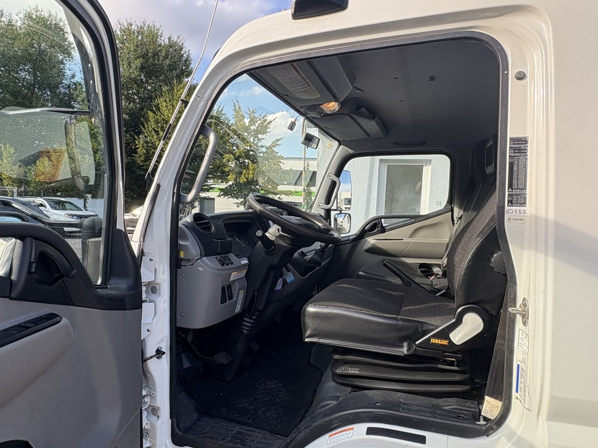 Tarbesõiduk kallur FUSO Fuso Canter 7C18 Meiller 3-Seiten Kipper: pilt 11 Tarbesõiduk kallur FUSO Fuso Canter 7C18 Meiller 3-Seiten Kipper: pilt 11