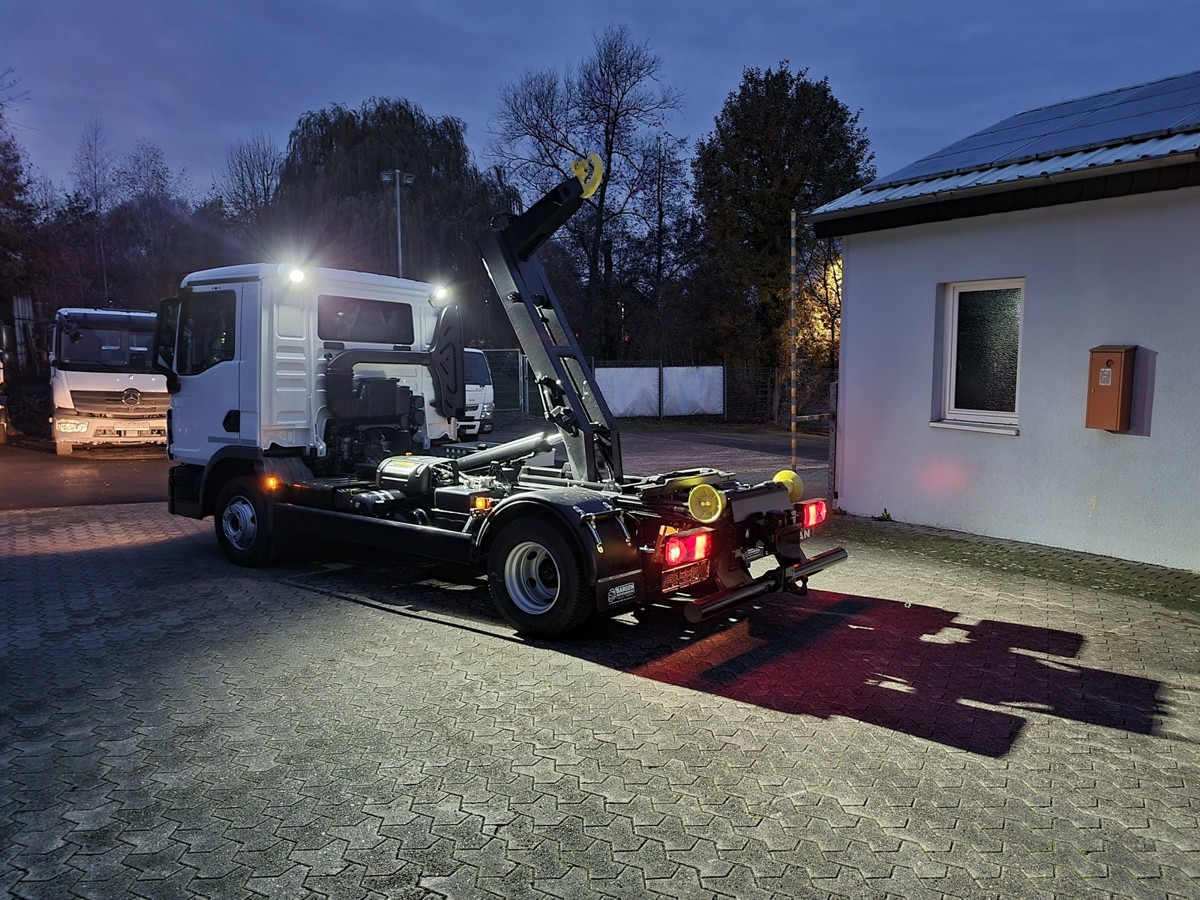 Uus Konkstõstukiga veoauto MAN TGL 12.250 BL NEU City Abrollkipper PowerMatic: pilt 20