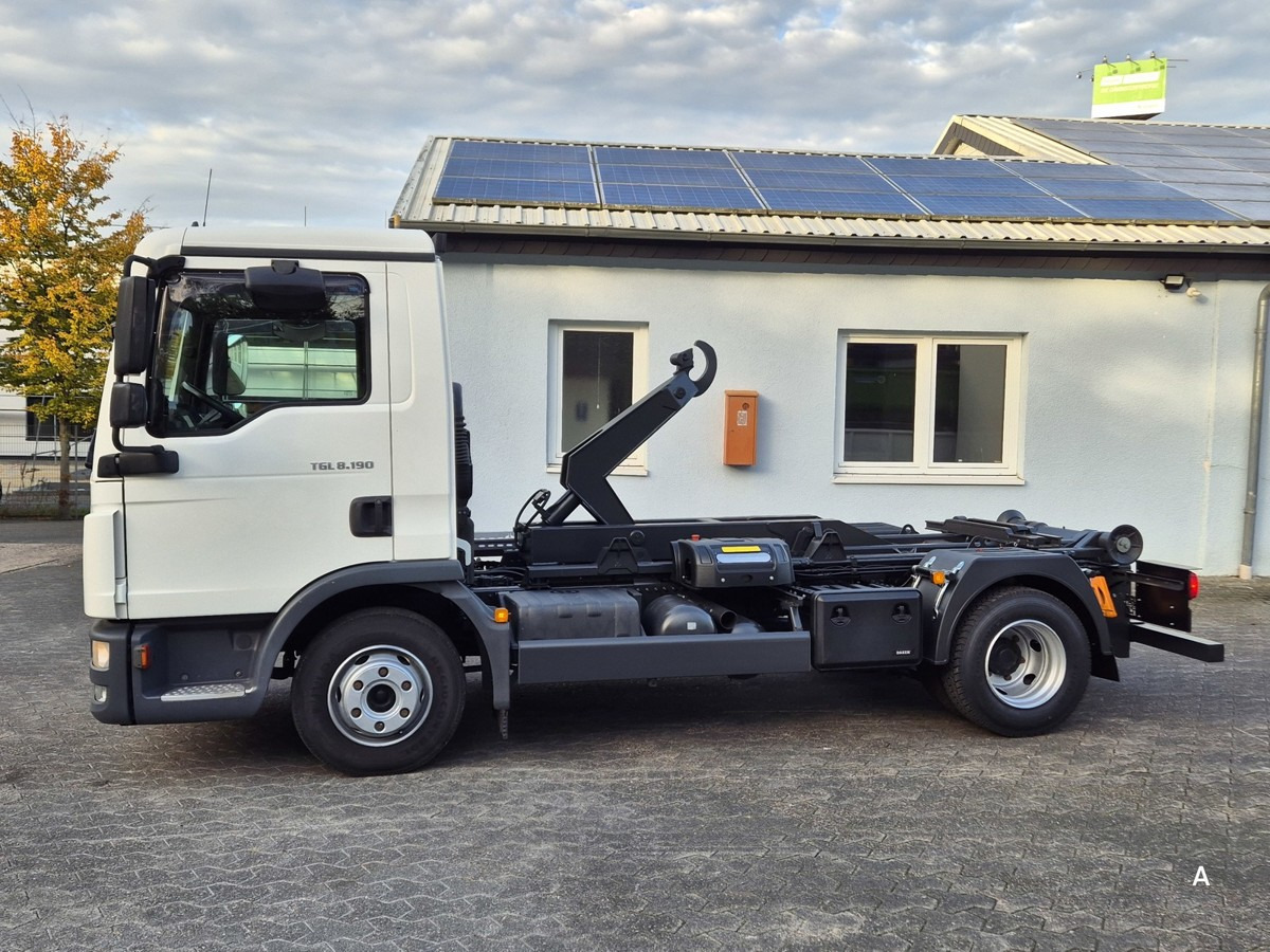 MAN TGL 8.190 BL City Abrollkipper Aut., 2 x AHK sof - Konkstõstukiga veoauto: pilt 4 MAN TGL 8.190 BL City Abrollkipper Aut., 2 x AHK sof - Konkstõstukiga veoauto: pilt 4
