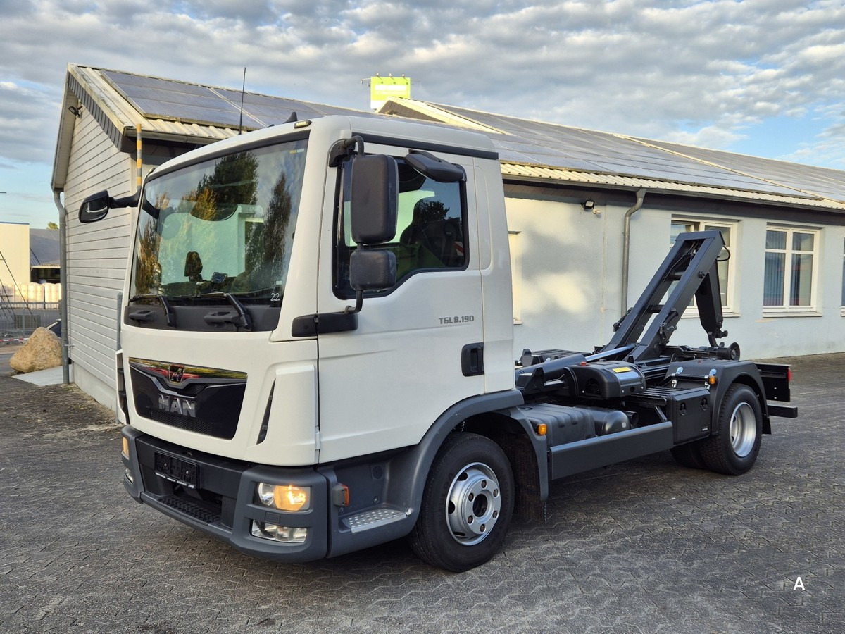 MAN TGL 8.190 BL City Abrollkipper Aut., 2 x AHK sof - Konkstõstukiga veoauto: pilt 2 MAN TGL 8.190 BL City Abrollkipper Aut., 2 x AHK sof - Konkstõstukiga veoauto: pilt 2