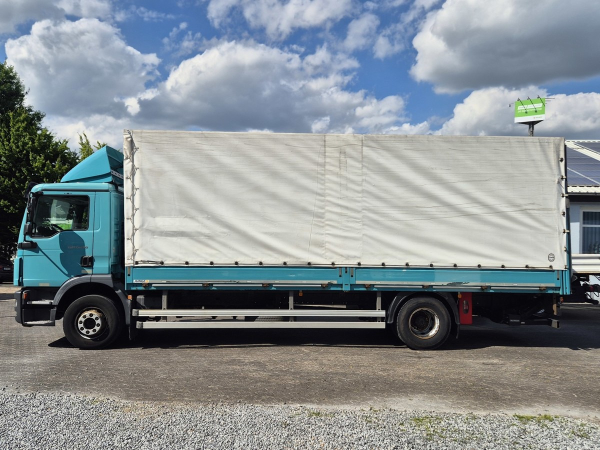 MAN TGM 15.290 BL Pritsche Plane LBW - Tent veoauto: pilt 3 MAN TGM 15.290 BL Pritsche Plane LBW - Tent veoauto: pilt 3