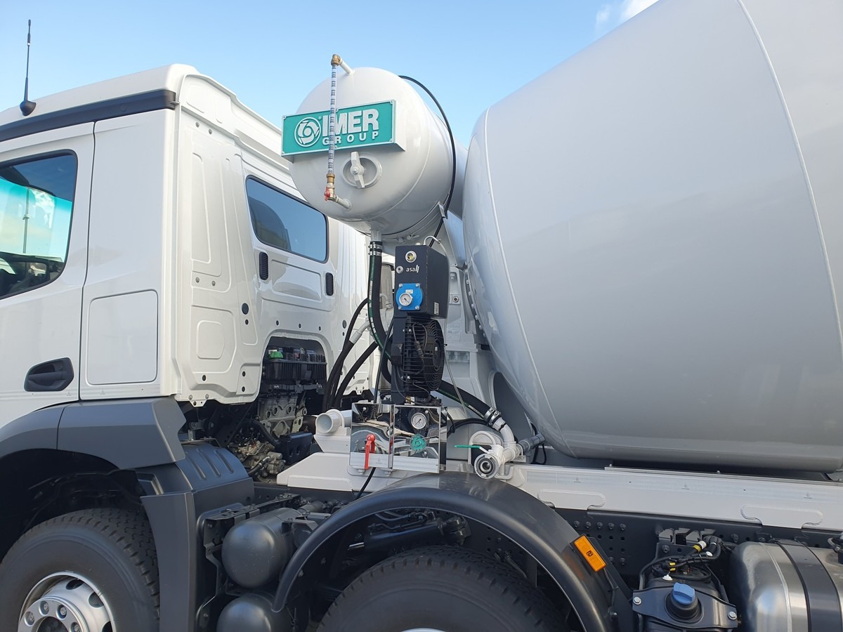 MERCEDES-BENZ Arocs 3740 8x4 Betonmischer IMER ORU LT105 H 10m - Autobetoonisegisti: pilt 5 MERCEDES-BENZ Arocs 3740 8x4 Betonmischer IMER ORU LT105 H 10m - Autobetoonisegisti: pilt 5