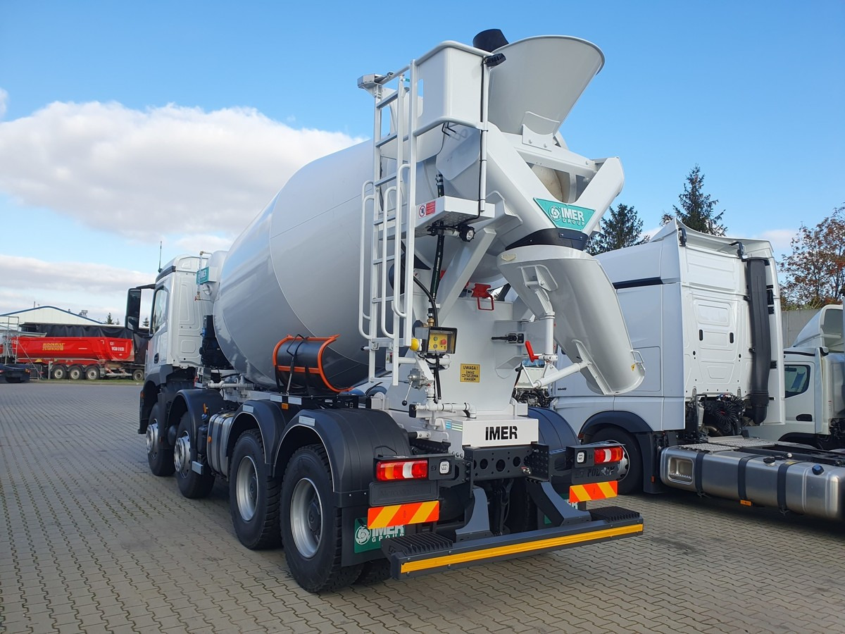 MERCEDES-BENZ Arocs 3740 8x4 Betonmischer IMER ORU LT105 H 10m - Autobetoonisegisti: pilt 4 MERCEDES-BENZ Arocs 3740 8x4 Betonmischer IMER ORU LT105 H 10m - Autobetoonisegisti: pilt 4