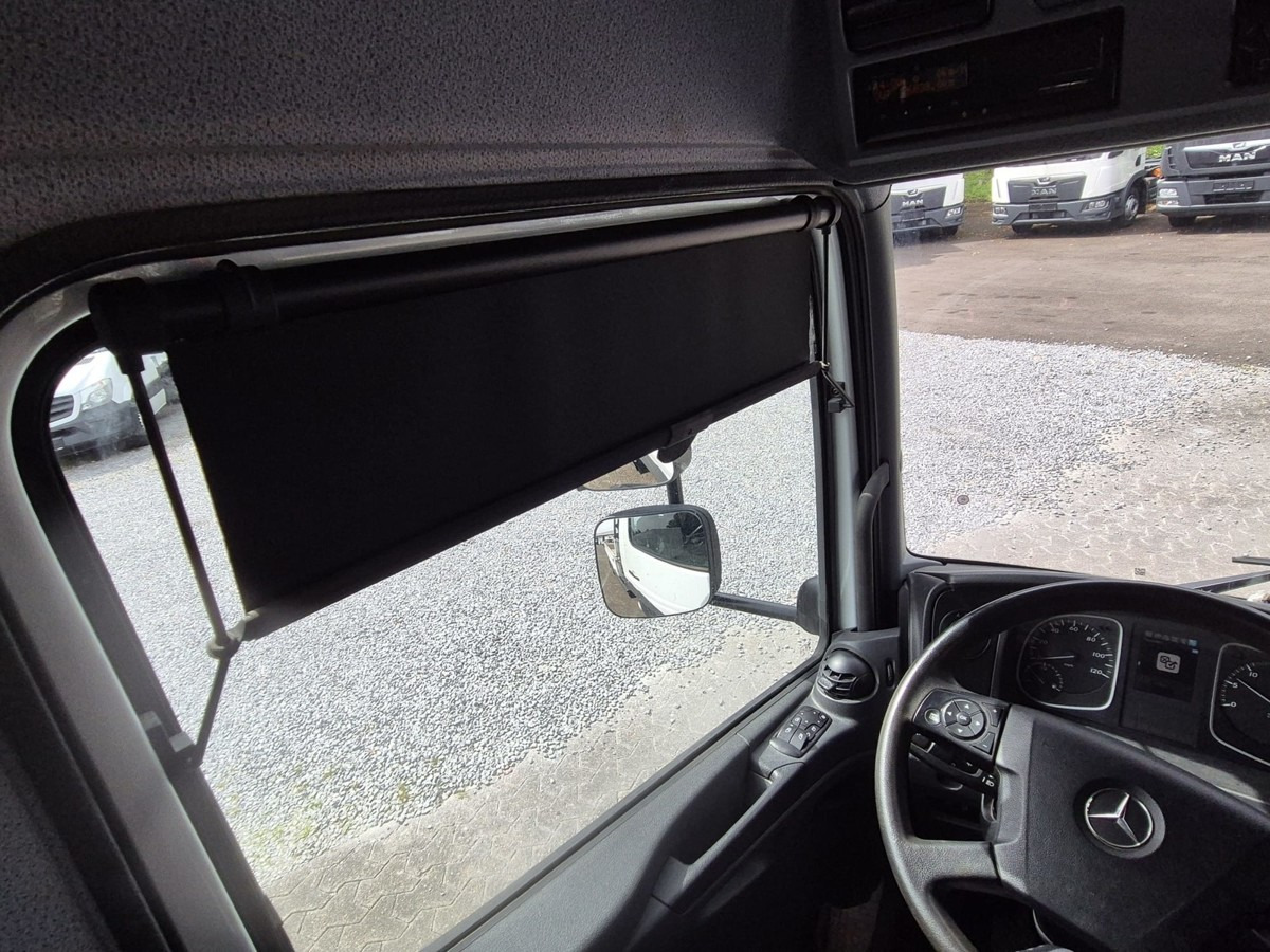 MERCEDES-BENZ Atego 823 3-Seiten Kipper Meiller 2 x AHK - Tarbesõiduk kallur: pilt 5 MERCEDES-BENZ Atego 823 3-Seiten Kipper Meiller 2 x AHK - Tarbesõiduk kallur: pilt 5