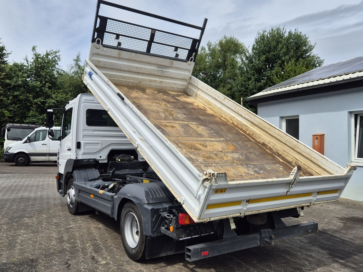 MERCEDES-BENZ Atego 823 3-Seiten Kipper Meiller 2 x AHK - Tarbesõiduk kallur: pilt 3 MERCEDES-BENZ Atego 823 3-Seiten Kipper Meiller 2 x AHK - Tarbesõiduk kallur: pilt 3