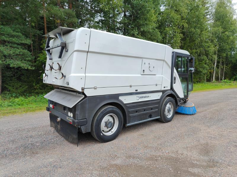 JOHNSTON CN 401 - Tänavapühkimismasin: pilt 2 JOHNSTON CN 401 - Tänavapühkimismasin: pilt 2