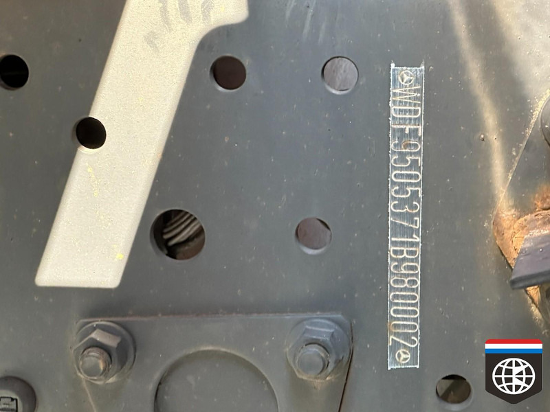 Mercedes-Benz AXOR 1833 TAIL LIFT - MANUAL GEARBOX - Tent veoauto: pilt 4 Mercedes-Benz AXOR 1833 TAIL LIFT - MANUAL GEARBOX - Tent veoauto: pilt 4