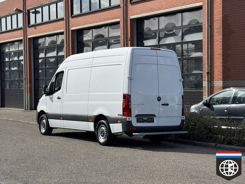 Mercedes-Benz Sprinter 315 RWD - Man - A/C - ACC - Väike kaubik: pilt 4 Mercedes-Benz Sprinter 315 RWD - Man - A/C - ACC - Väike kaubik: pilt 4