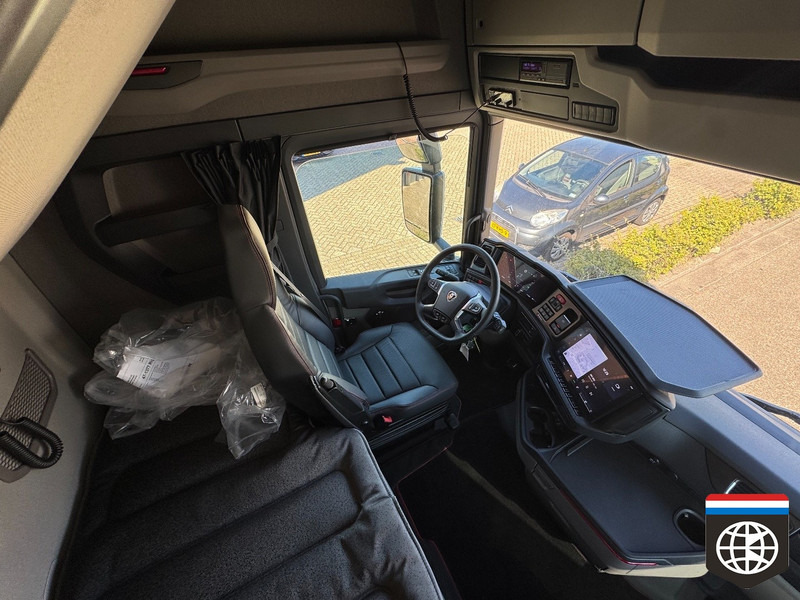 Scania 590 S King of the Road - FULL AIR - NEW - Sadulveok: pilt 3 Scania 590 S King of the Road - FULL AIR - NEW - Sadulveok: pilt 3