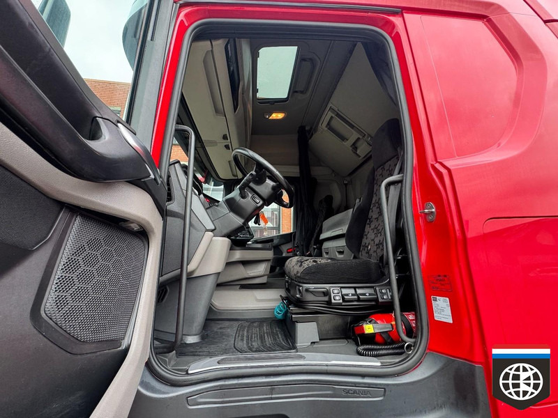 Sadulveok Scania R 500 Retarder / ALU WHEELS / FULL SPOILER - CONCOURSTAAT: pilt 15