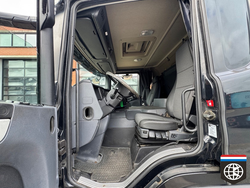 Scania P 360 6X2/4 Thermo King - Taillift - LOW KM !! - Külmutiga veoauto: pilt 5 Scania P 360 6X2/4 Thermo King - Taillift - LOW KM !! - Külmutiga veoauto: pilt 5
