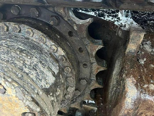 Ekskavaator Hitachi ZX250LC-3 - ZX 250 LC - ZX250: pilt 12