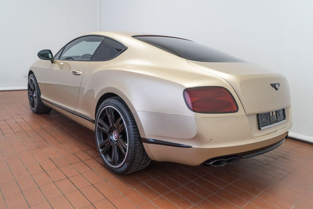 Bentley Continental GT 4.0 V8 4WD/Kamera/21 Zoll/LED - Auto: pilt 2 Bentley Continental GT 4.0 V8 4WD/Kamera/21 Zoll/LED - Auto: pilt 2