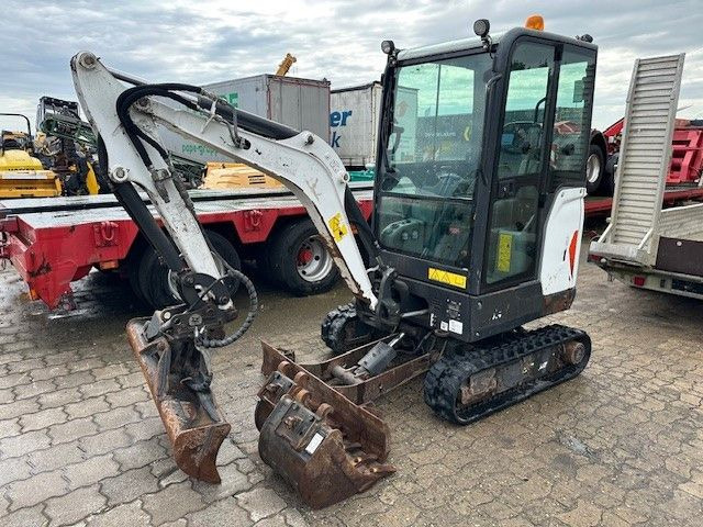 Bobcat E19, Verstelllaufwerk, Greifer + Hammer, Löffel - Miniekskavaator: pilt 2 Bobcat E19, Verstelllaufwerk, Greifer + Hammer, Löffel - Miniekskavaator: pilt 2